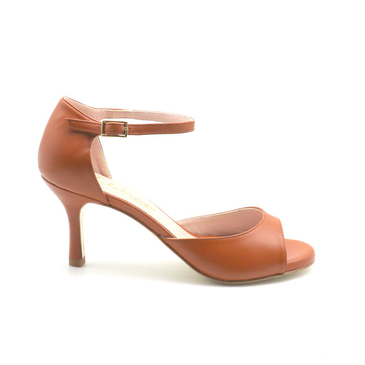 Clasico cuir lisse coloris caramel talons 7cm