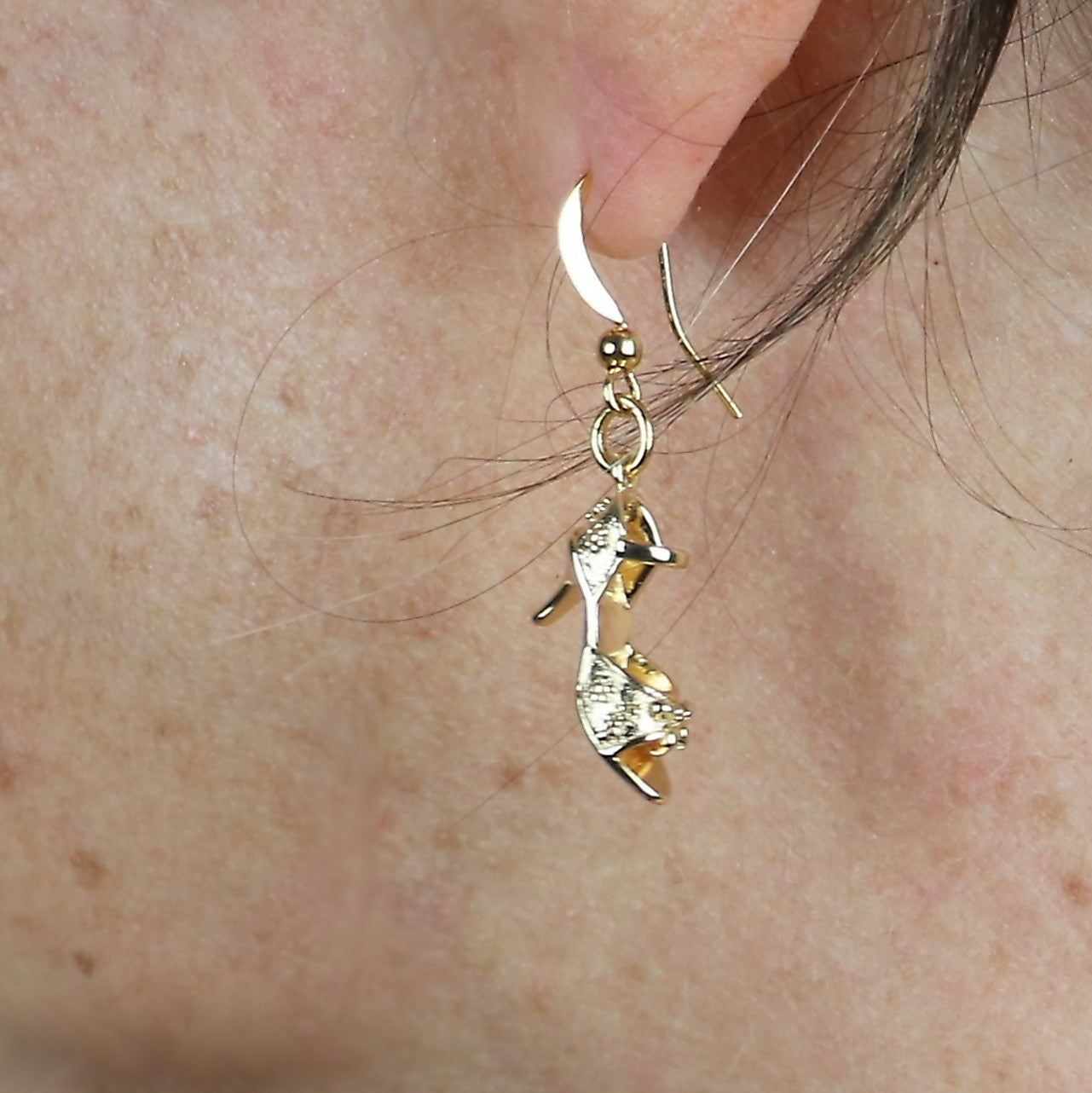 Boucles d'oreilles chaussures à talons - doré