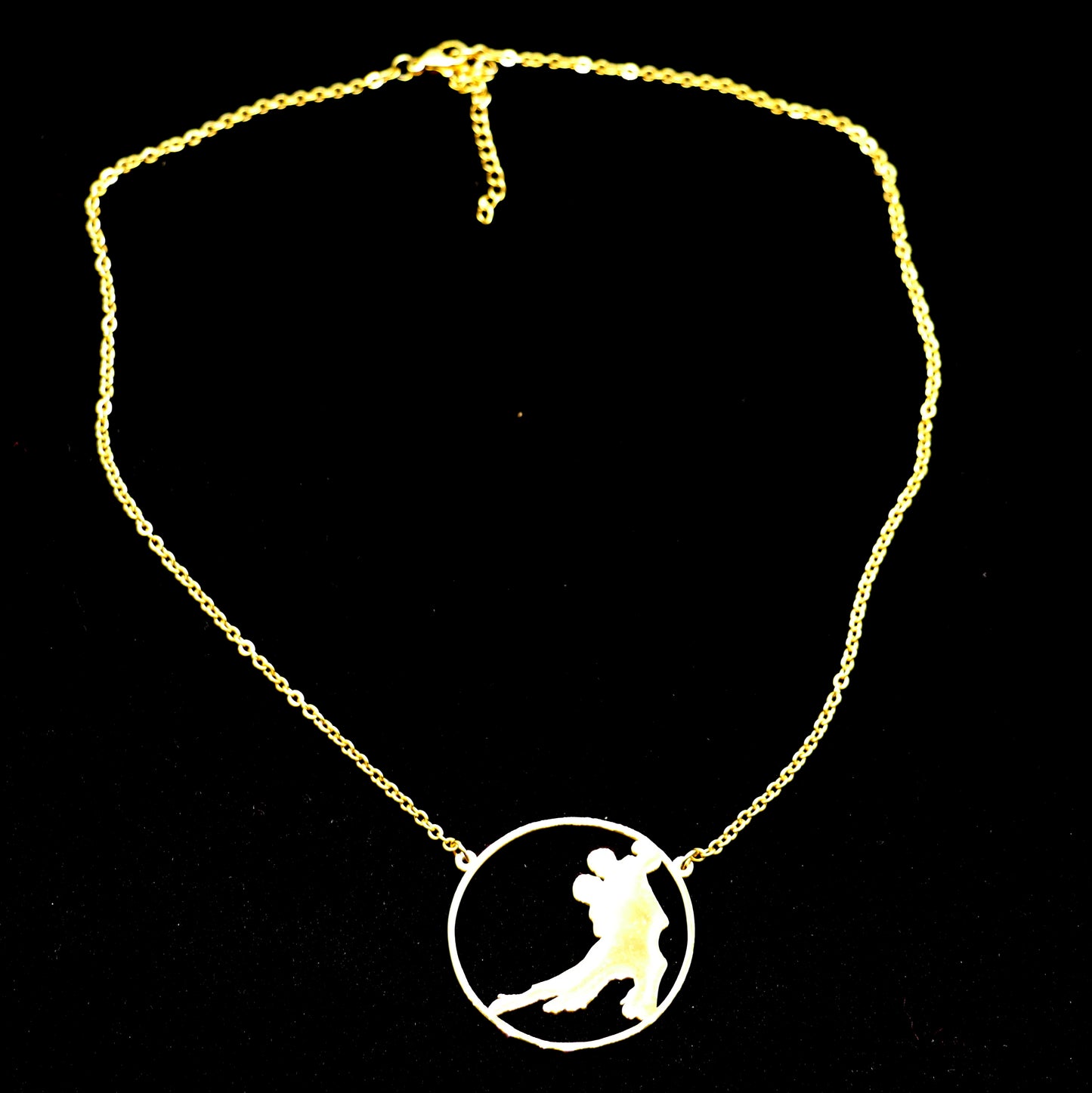 Tango dancers medallion necklace figure1 large format - gold
