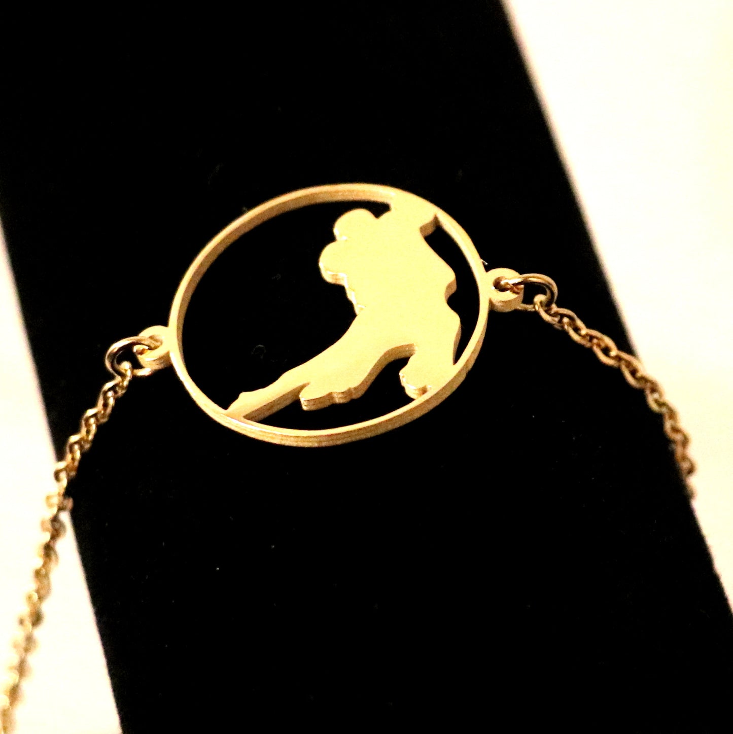 Bracelet médaillon danseurs de tango doré