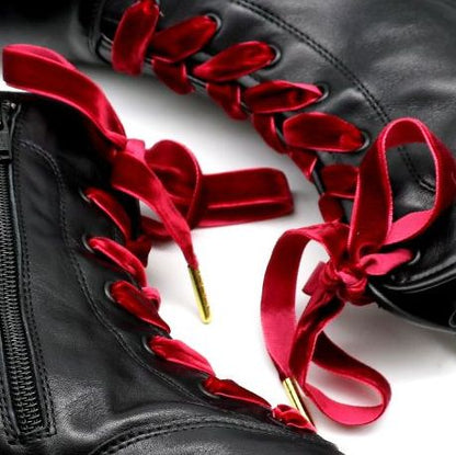 Lacets velours rouge