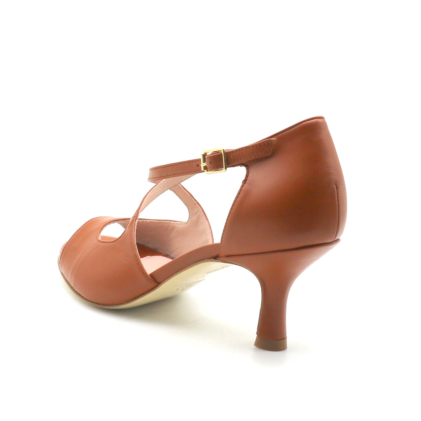 Smooth caramel-colored leather crossover with 6cm heels 
