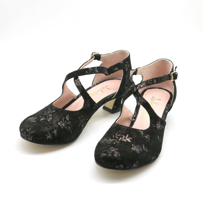 Niña closed toe 4cm heels