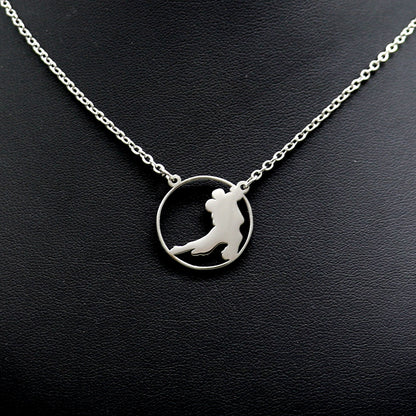 Medallion necklace tango dancers figure1 small size - silver